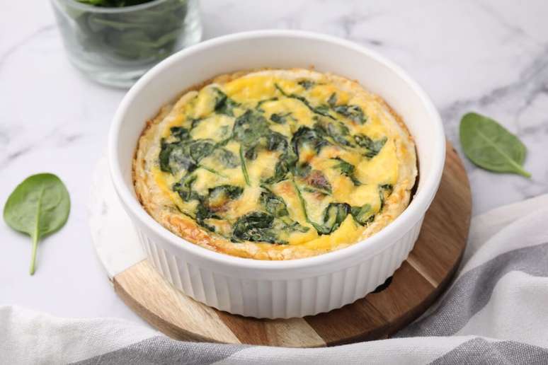 Quiche de batata-doce com espinafre 