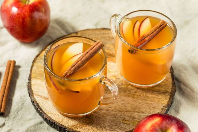 Quent&atilde;o de ma&ccedil;&atilde; com canela 