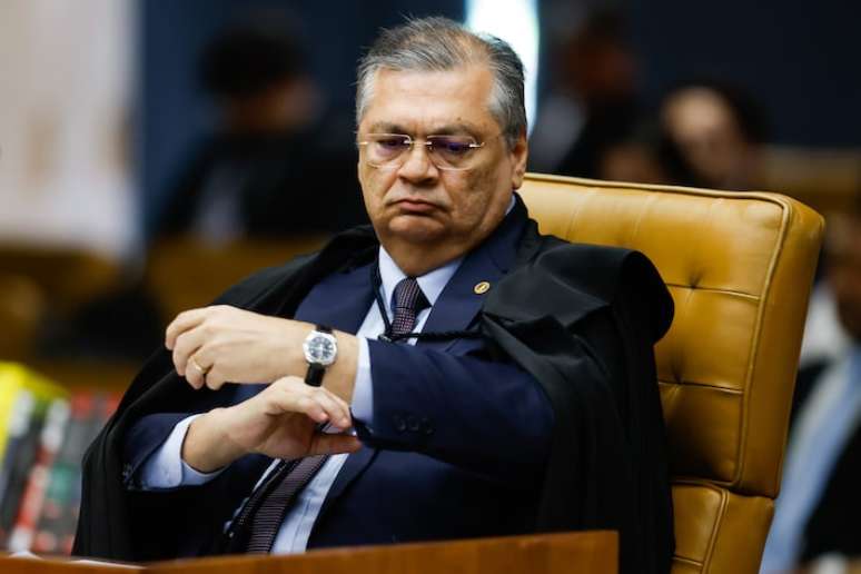 O ministro Flávio Dino, do STF, cobra mais transparência nas emendas parlamentares ao Orçamento