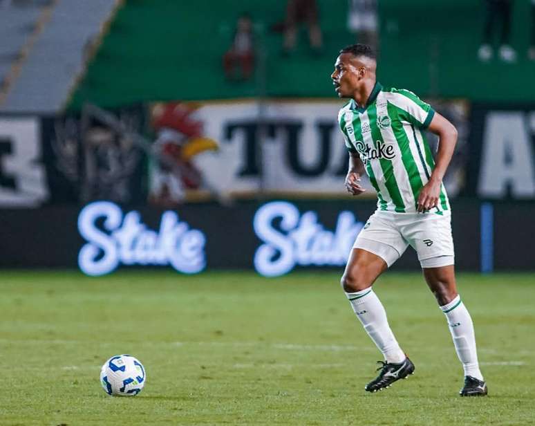 Volante troca Juventude pelo Grêmio para sequência da temporada 