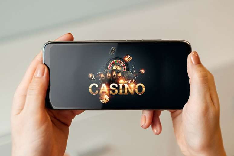 Além das apostas, também há jogos de cassino na BateuBet