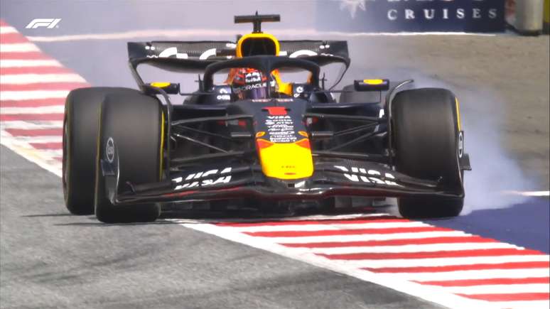 Max Verstappen escapa durante treino livre 1