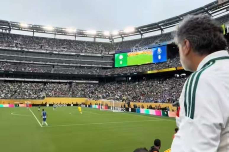 Mário durante jogo entre Palmeiras e Porto no Mundial de Clubes