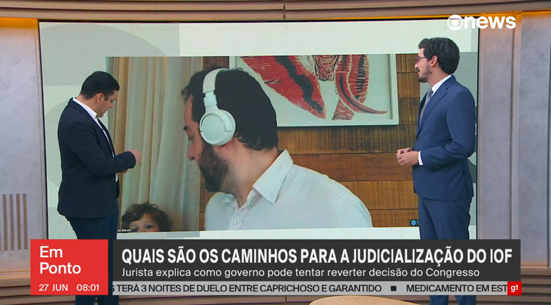 Filho de convidado invade transmiss&atilde;o ao vivo