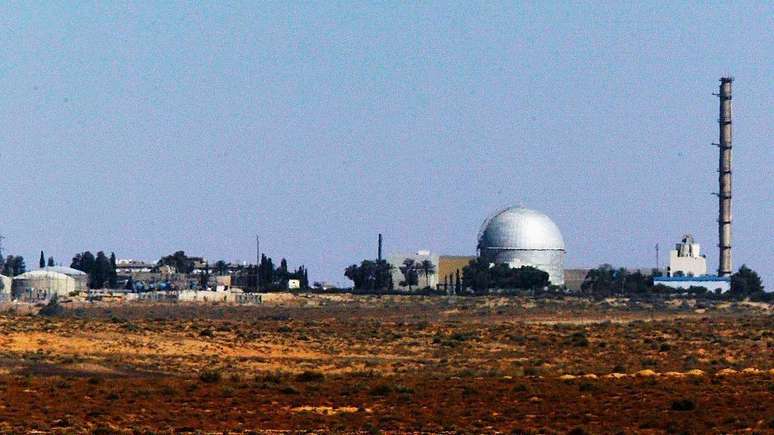 O reator nuclear perto de Dimona, no deserto de Negev