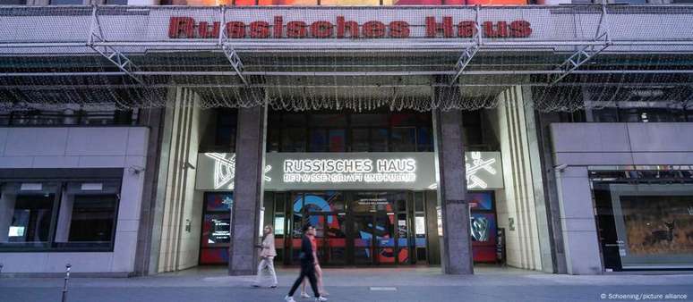 Prédio fica na Friedrichstrasse, um dos endereços mais caros de Berlim