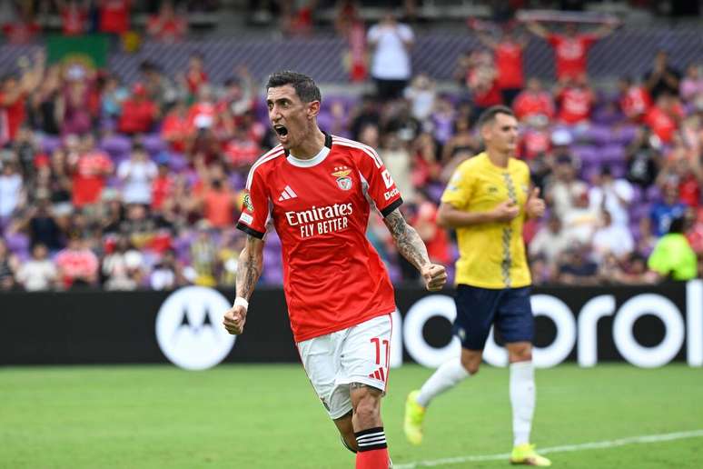 Ángel Di María (Benfica) celebrando seu gol contra o Auckland City, no dia 21.06.2025 