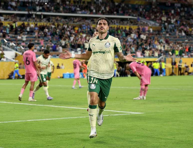 Maurício (Palmeiras) celebrando seu gol contra o Inter Miami, no dia 23.06.2025 