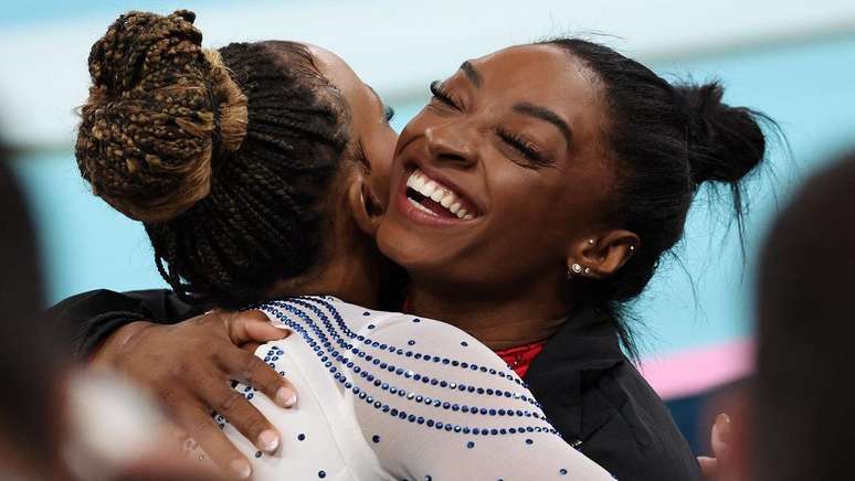 'Nunca ninguém chegou tão perto', disse Simone Biles, a ginasta mais premiada da história, sobre a atleta brasileira