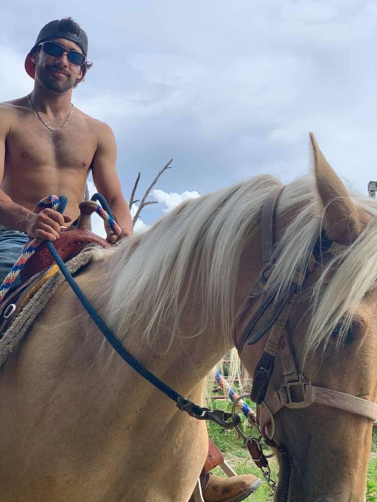 Dakota Posey, neto de Raul Seixas