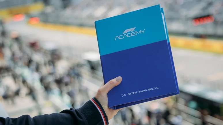 F1 Academy lança guia inédito para desenvolvimento de jovens pilotos