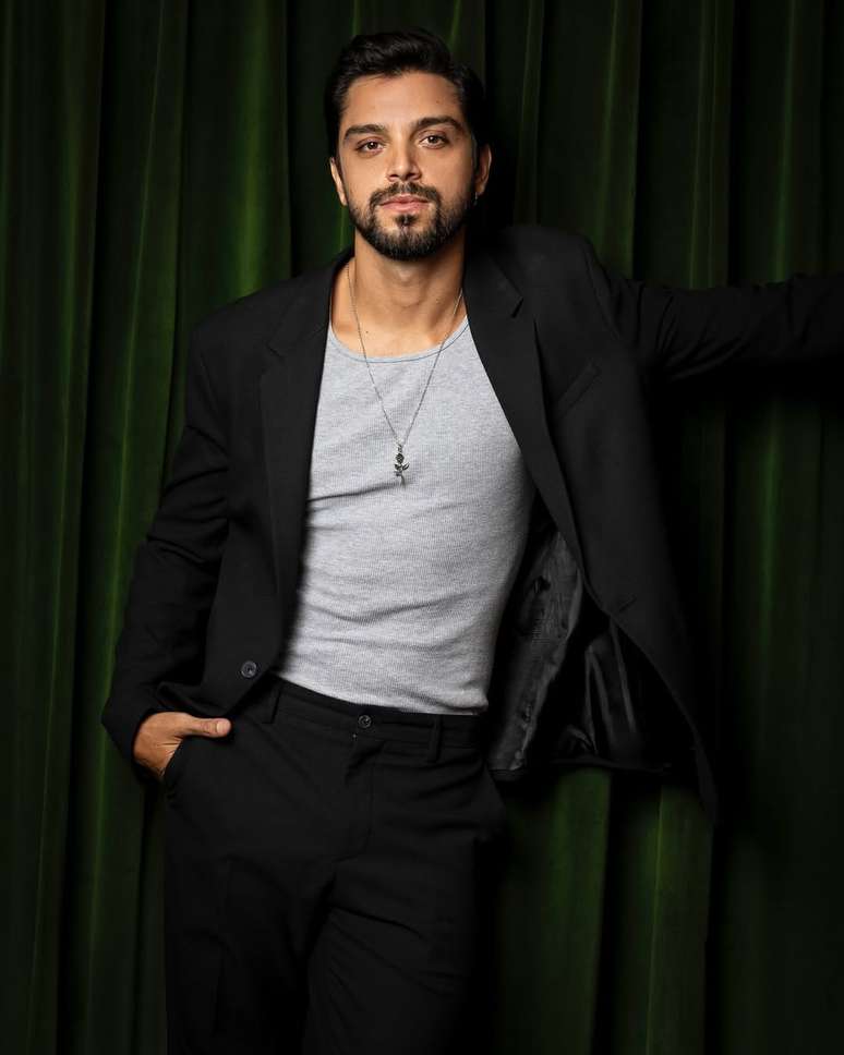 Rodrigo Simas, atriz