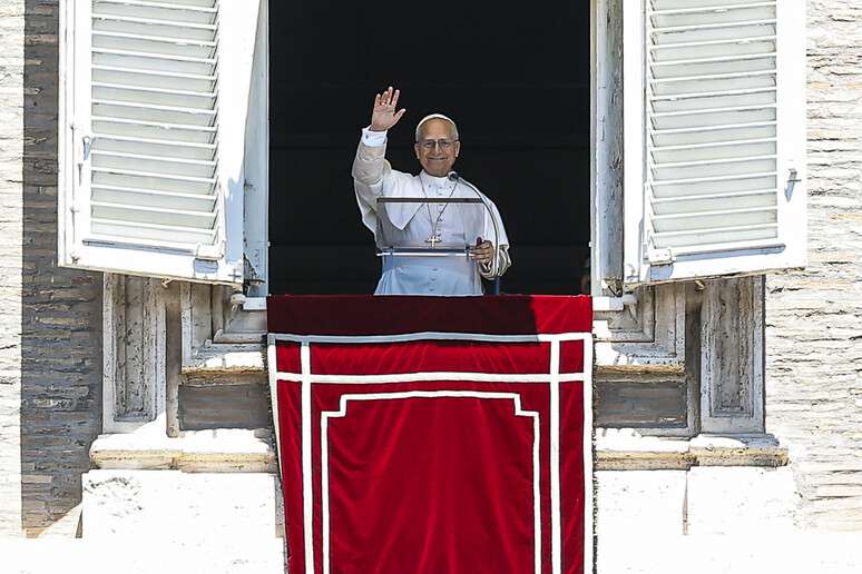 Papa Leão XIV celebra Angelus no Vaticano
