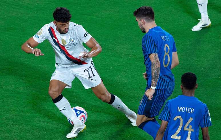 Manchester City falha muito e cai para o Al-Hilal&nbsp;&ndash;