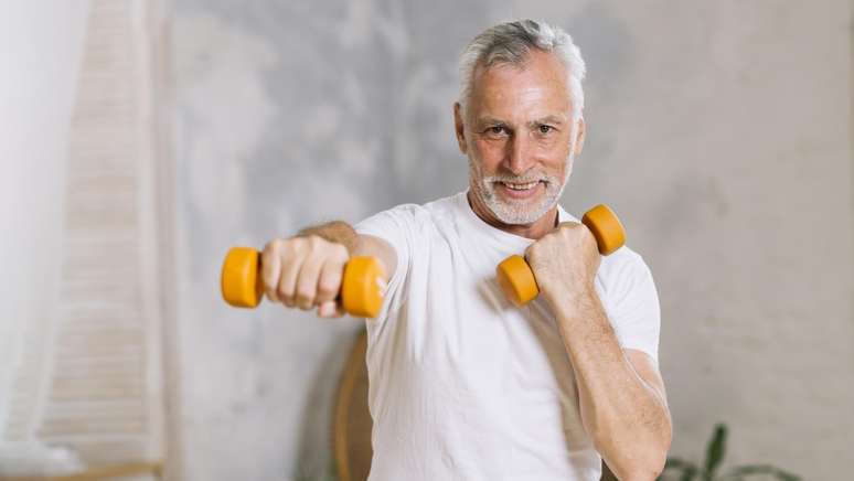 Do you need to train more to earn muscles after 40? Do you need to train more to earn muscles after 40?