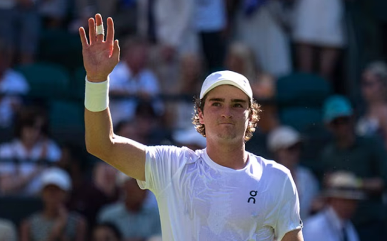 João Fonseca foi eliminado na terceira rodada de Wimbledon