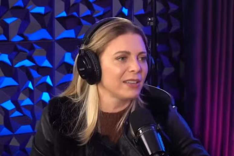 Sheila Mello deu entrevista para o podcast de Sérgio Mallandro, "Papagaio Falante"