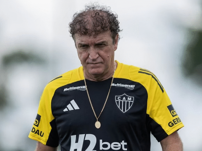 Cuca comanda treino do Atlético-MG 