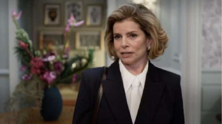 Vale Everything: Odete also offers money for Raquel to forget Ivan