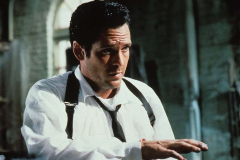 Michael Madsen no filme Cães de Aluguel (1993), do diretor Quentin Tarantino