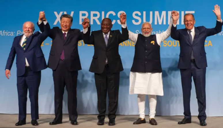 Chefes de Estado do Brasil, China, África do Sul e Índia e o chanceler russo em encontro do Brics de 2023