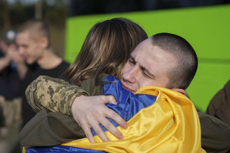 Mais uma fase da troca de prisioneiros entre Moscou e Kiev ocorreu hoje