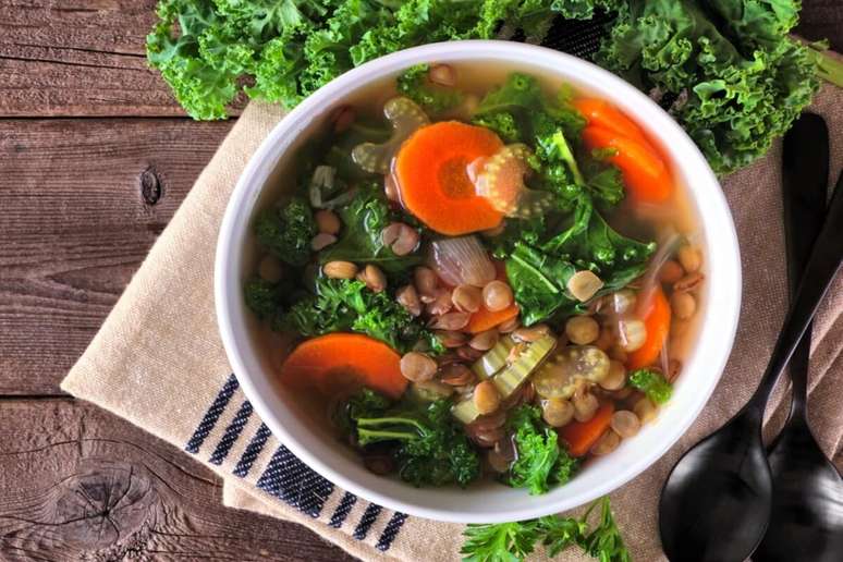 5 practical and delicious recipes with cabbage for lunch