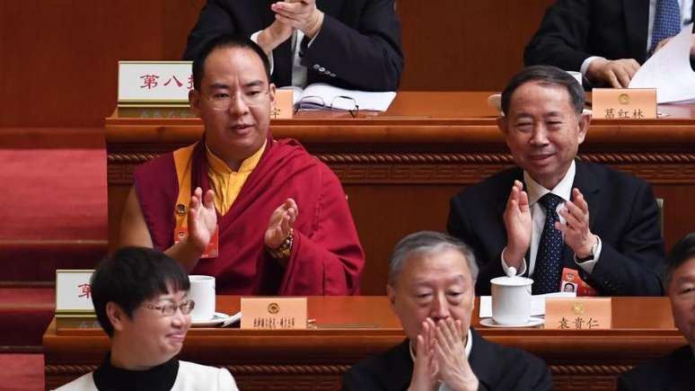 O Panchen Lama indicado por Pequim participa de eventos pol&iacute;ticos do Partido Comunista Chin&ecirc;s