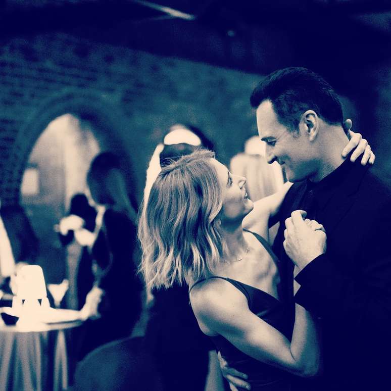 Julian Mcmahon e a esposa Kellu juntos