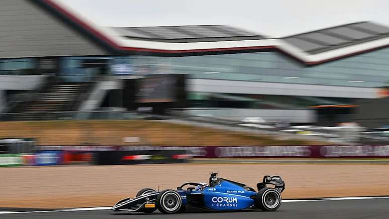 Victor Martins durante a classificação desta sexta-feira em Silverstone. 