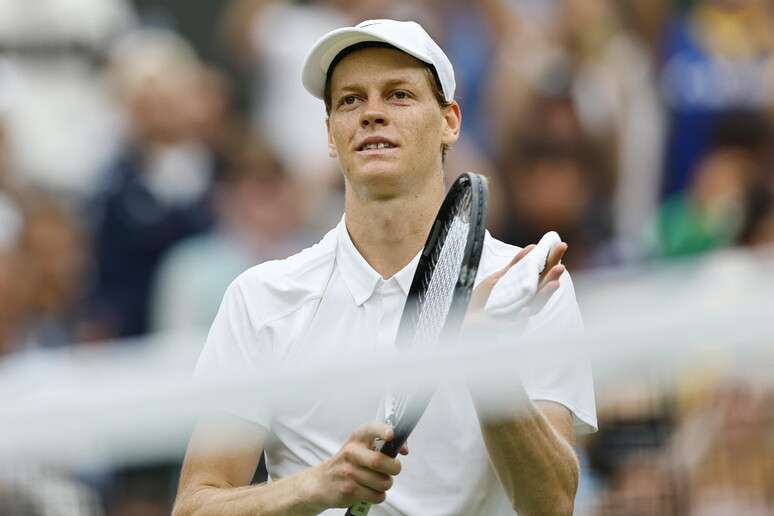 Sinner passou sem grandes dificuldades pelo espanhol Pedro Martínez