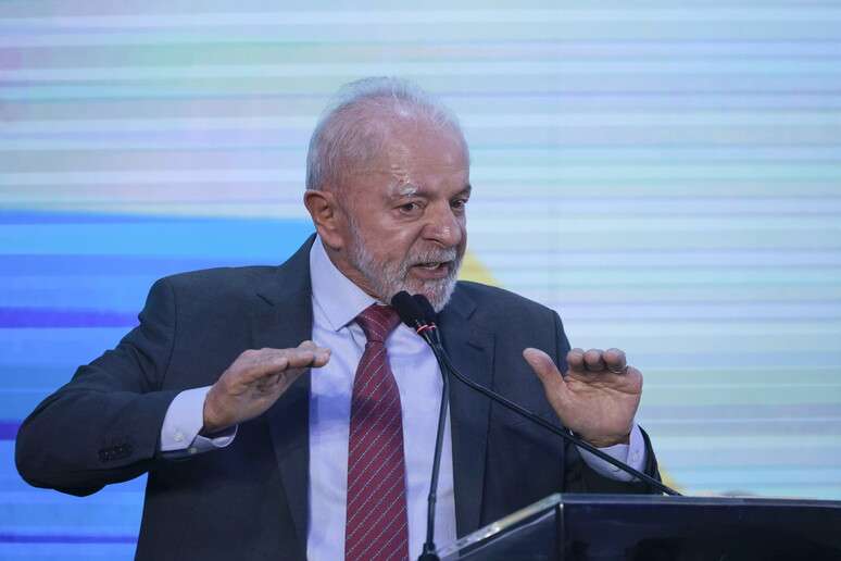 Presidente participou da abertura do Fórum Empresarial do Brics