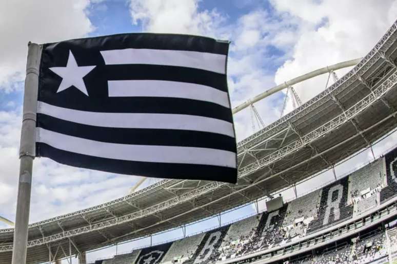 Bandeirinha de escanteio do Botafogo