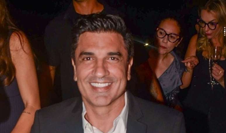 Meu Deus! Edu Guedes é atacado na web após câncer no pâncreas cirurgia virem à tona: 'Conta chegou!'.
