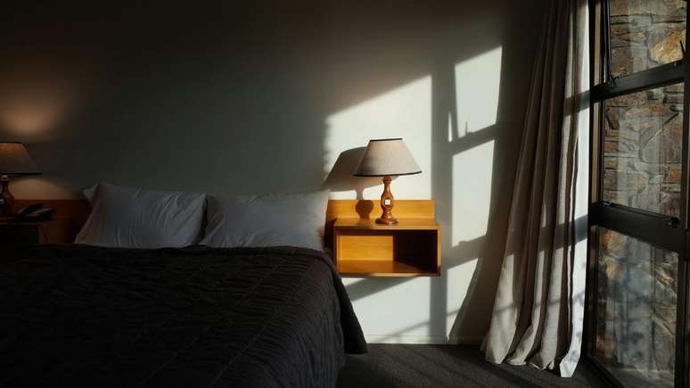 What is sensory minimalism and what is its importance?