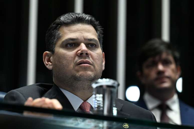 Alcolumbre promulgou marco legal das eólicas em alto-mar