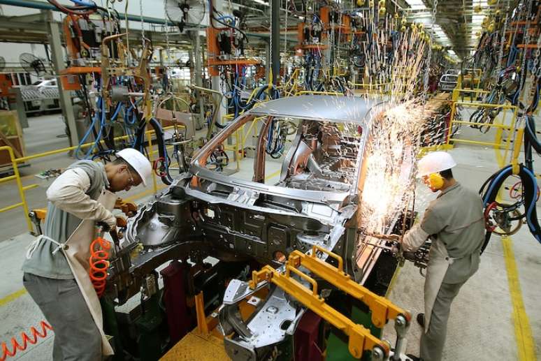 Segundo a Anfavea, 462 vagas de emprego foram eliminadas nas montadoras em junho