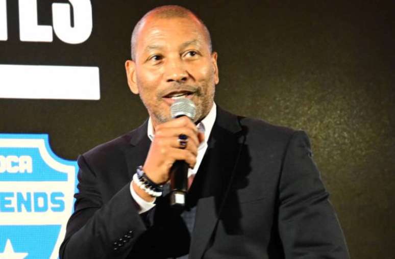 Mauro Silva durante inaugura&ccedil;&atilde;o da Bayer Academy &ndash;