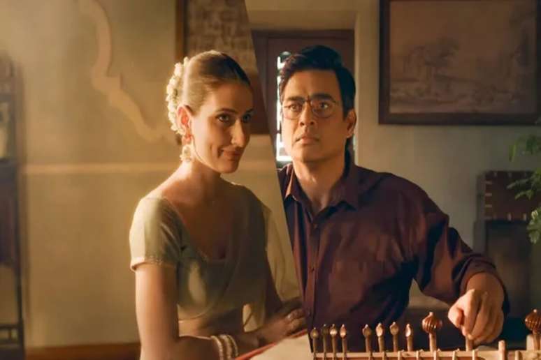 &ldquo;Algu&eacute;m Especial Como Voc&ecirc;&rdquo; &eacute; um romance cl&aacute;ssico que acompanha a hist&oacute;ria de um casal que vive vidas completamente opostas 