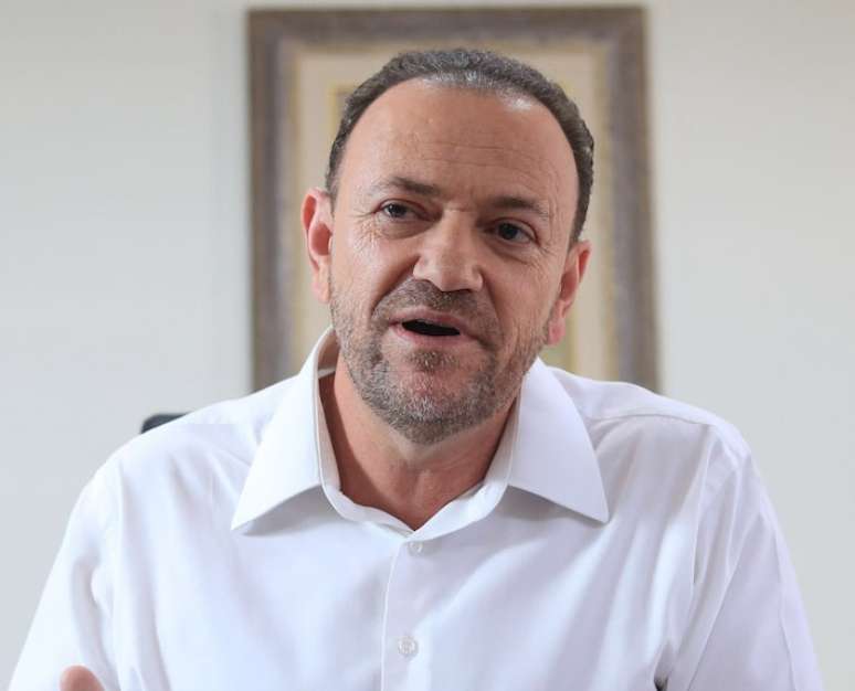 Edinho Silva, ex-prefeito de Araraquara, &eacute; o novo presidente do PT