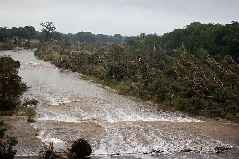 O Rio Guadalupe sofreu inundações pelo menos uma vez a cada década no século 20, de acordo com a Universidade de Houston