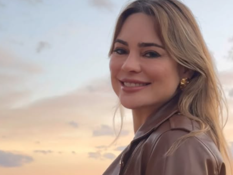 The record takes a definitive decision with Rachel Sheherazade