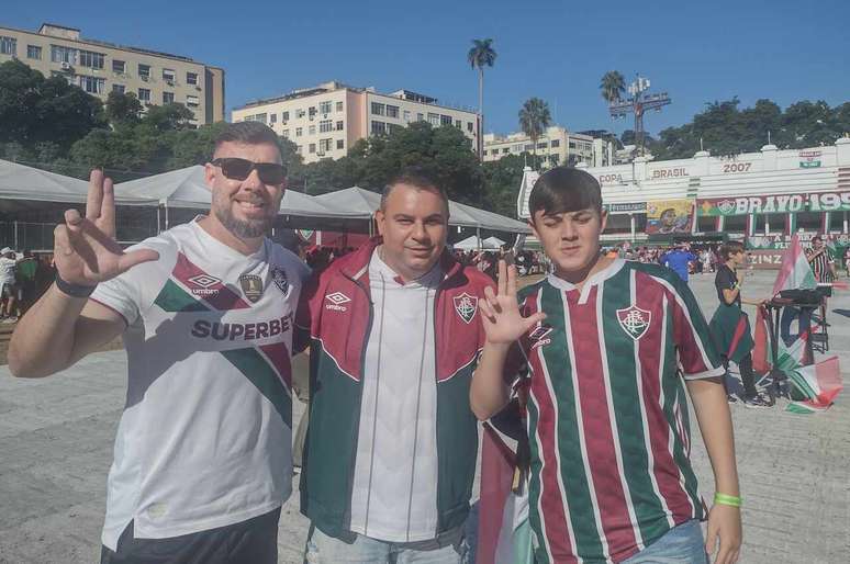Torcedores do Fluminense se preparam pra acompanhar a semifinal do Mundial de Clubes –
