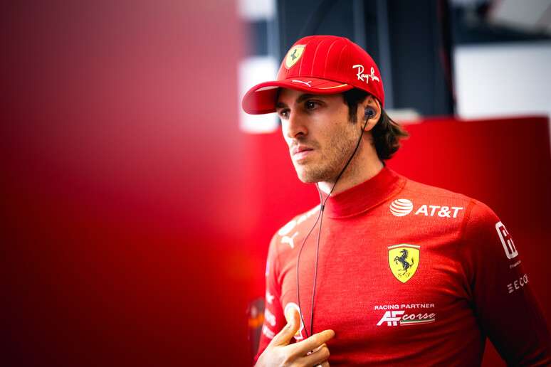 Aos 31 anos, Giovinazzi compete no Mundial de Endurance e é piloto reserva da Ferrari na F1