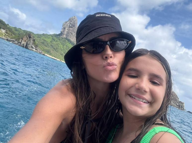 Deborah Secco enjoys a holiday in Noronha with his daughter; Discover the hotel rate