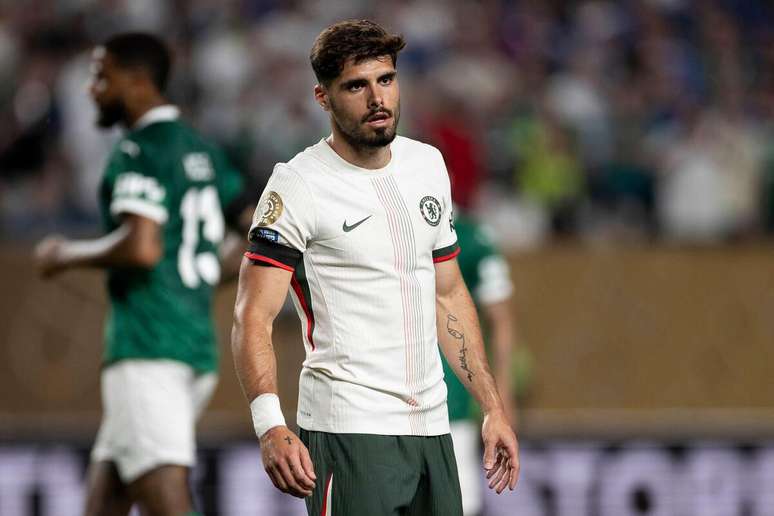 Pedro Neto (Chelsea) durante jogo contra o Palmeiras, no dia 04.07.2025 