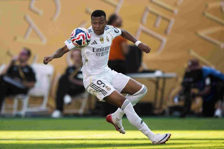 Mbappé vai se reencontrar com o PSG e quer deixar sua marca contra seu ex-time