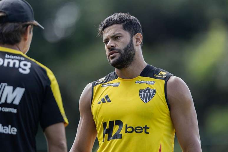Atlético Mineiro atrasa salários e Hulk desabafa – Pedro Souza / Atlético
