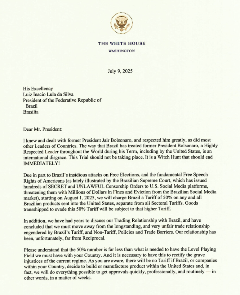 Imagem da primeira p&aacute;gina da carta enviada por Donald Trump ao presidente Lula em que ele anuncia tarifas de 50% a qualquer produto brasileiro exportado para os Estados Unidos