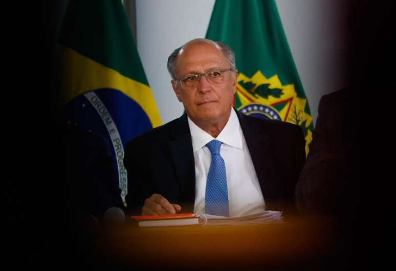 O vice-presidente Geraldo Alckmin disse que o decreto deve ser publicano pelo presidente Lula na terça-feira, 15